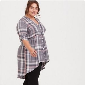 Hi-lo Button Front Long Sleeve Tunic